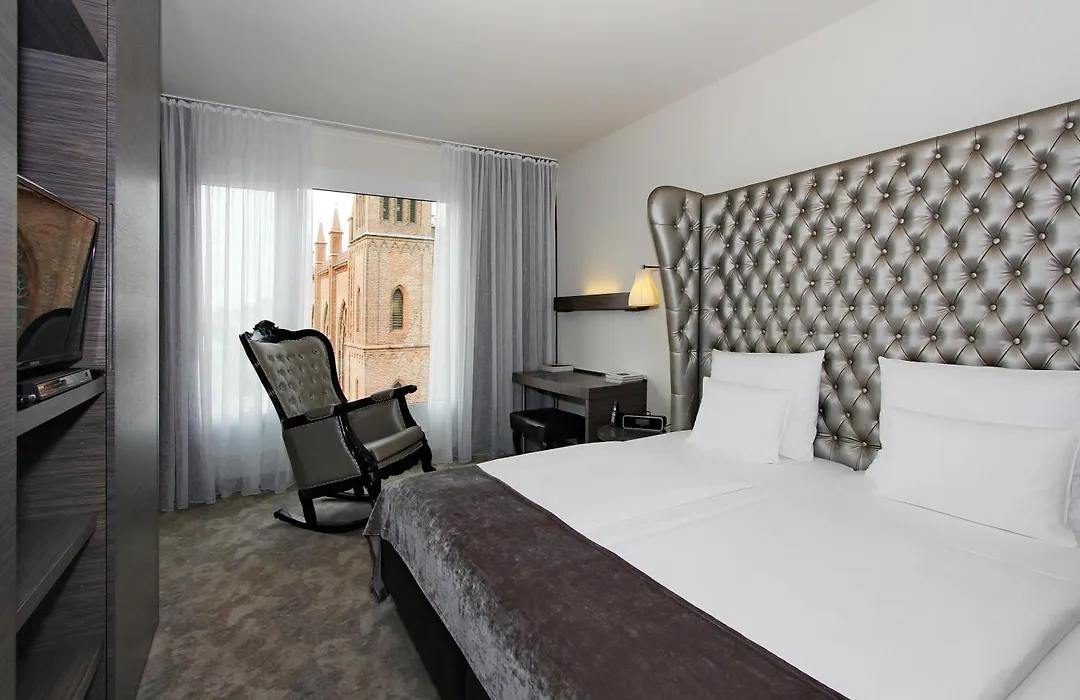Arcotel John F Berlin-1